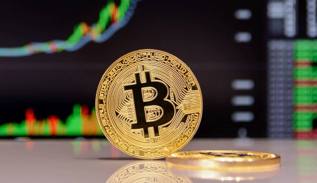 قیمت واقعی بیت کوین در سپتامبر 2020 به عقیده بلومبرگ 15 هزار دلار است!